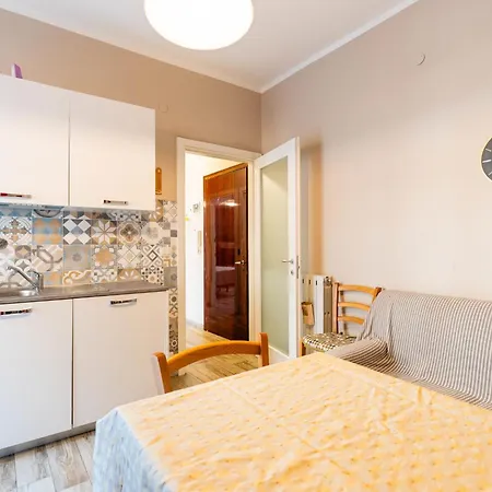 Maurizio's Place By Interhome דירה